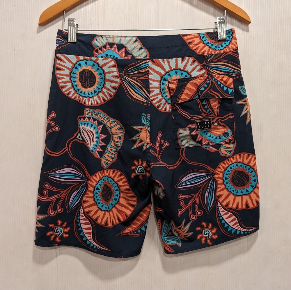 BILLABONG Recycler Sundays Airlite floral paisley board shorts size 28 - Picture 5 of 9